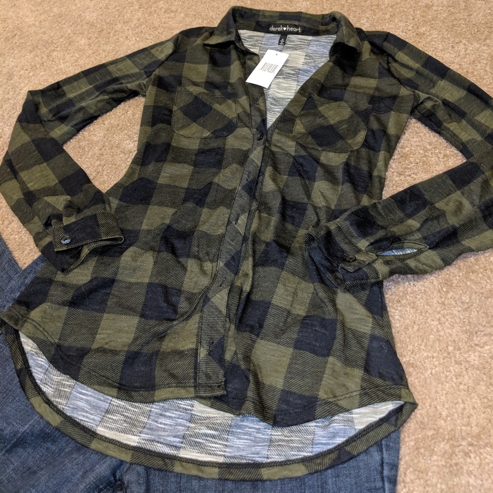 Plaid long sleeve button-up